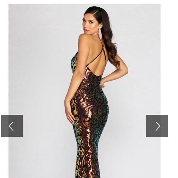 Iridescent evening gown Size L - Picture 2 of 4